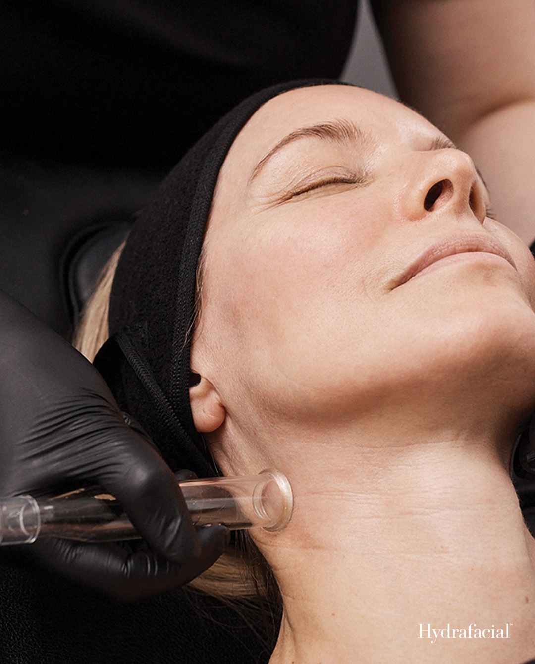 Platinum HydraFacial at Phantom Aesthetics